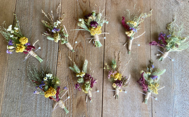 Dried Flower Weddding Boutonnieres